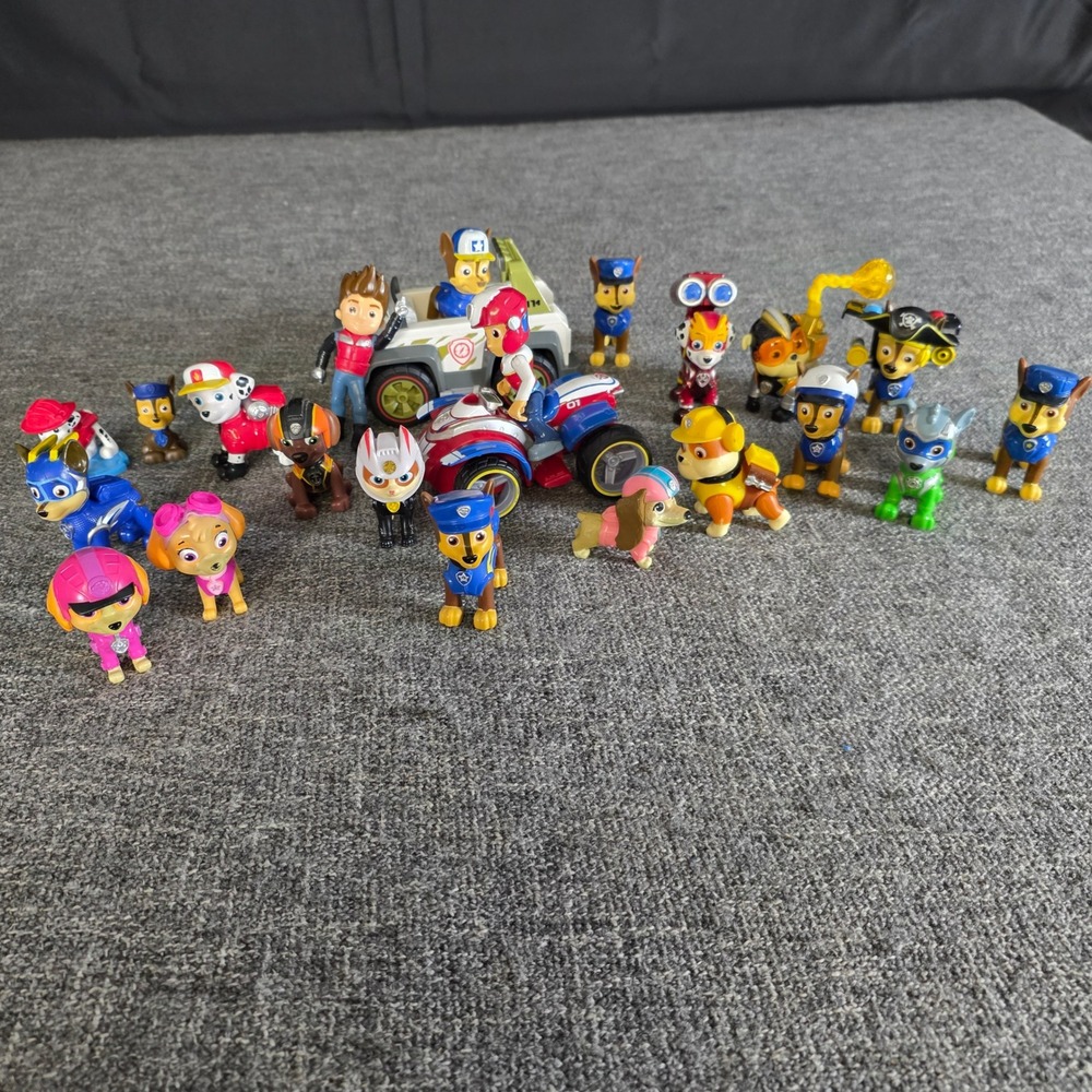 PAW Patrol Lot 23 Pieces 21 Figures 2 Vehicles Ryder Chase Skye Liberty Wildcat